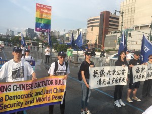 3305D4EE-E152-430A-B00B-4CB14BBB1B9D