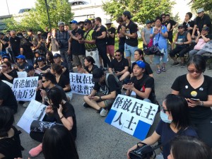 702811ED-2FA5-4FCC-A58A-F08BC09AC47B